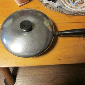 vtg Revere ware 8 in frypan clinton il 1801 copper clad bottom with lid